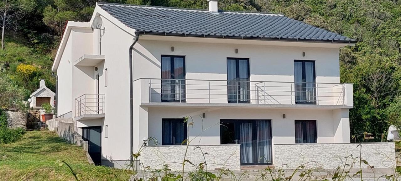 Holiday Apartments Cecilija Supetarska Draga Buitenkant foto